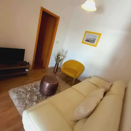 Apartamento Mit Whirlpool By Interhome