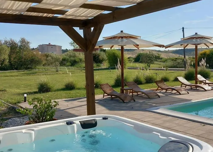 Mit Whirlpool By Interhome *