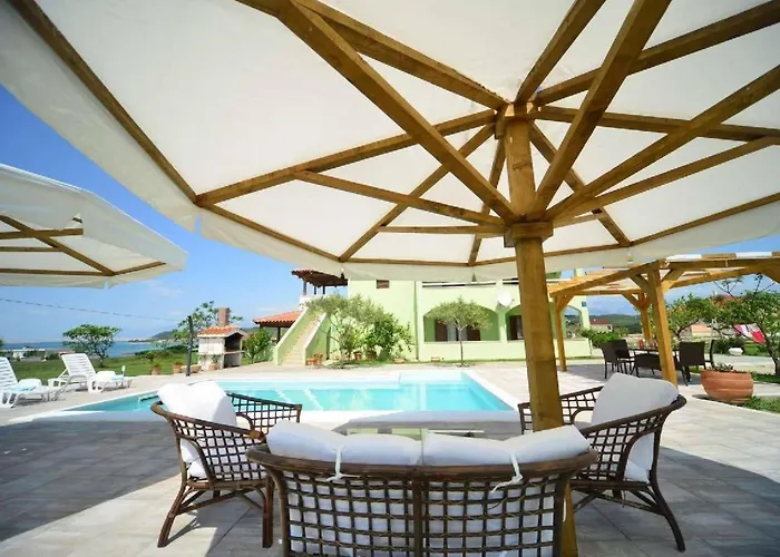 Mit Whirlpool By Interhome