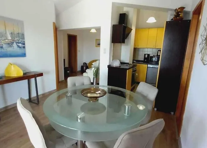 Mit Whirlpool By Interhome * Krneza